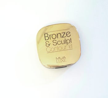 Mis jij ook je zongebruinde huidje? Review: MUA Bronze & Sculpt Contour Kit